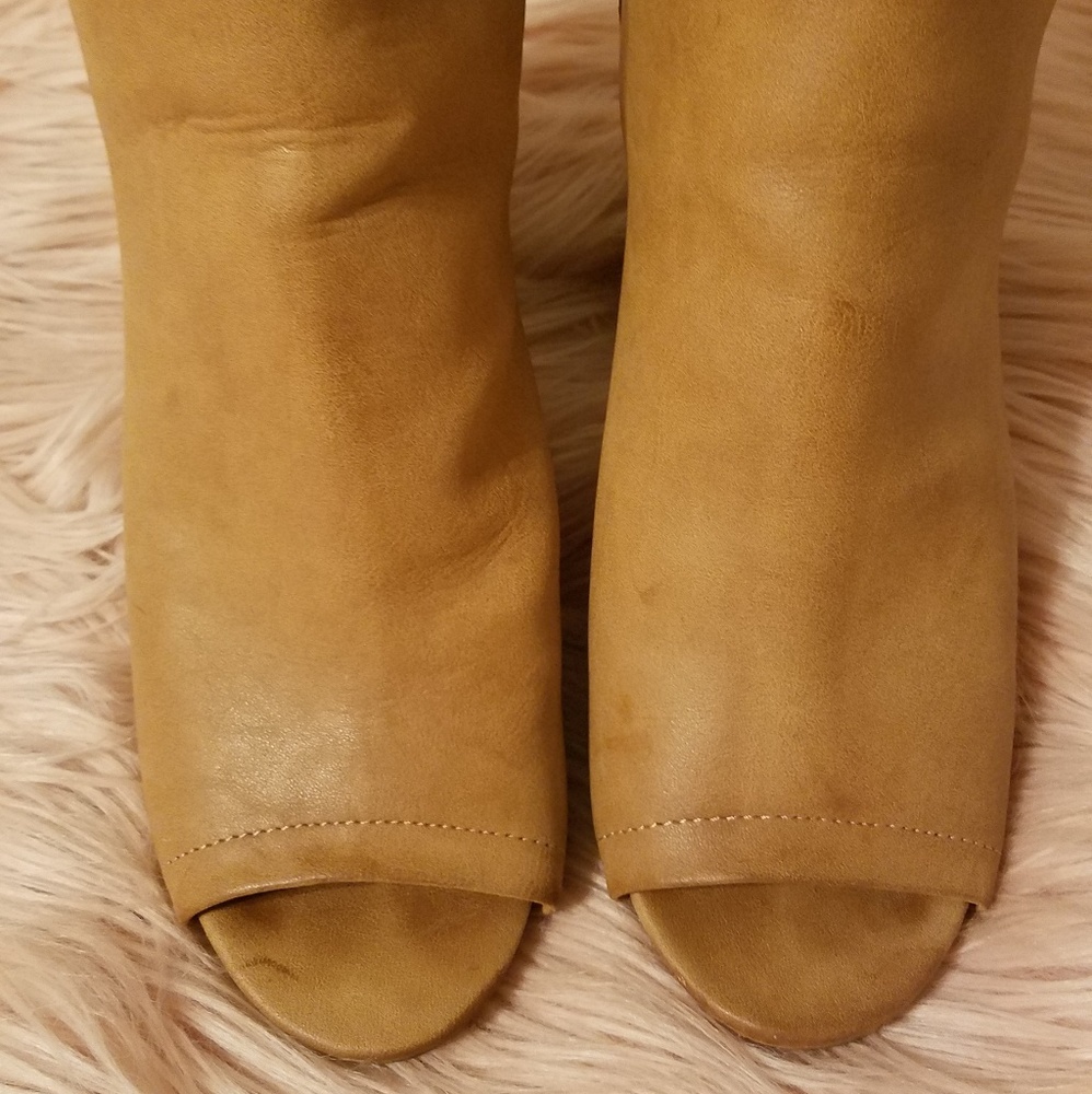 Booties - Picture 5 of 6